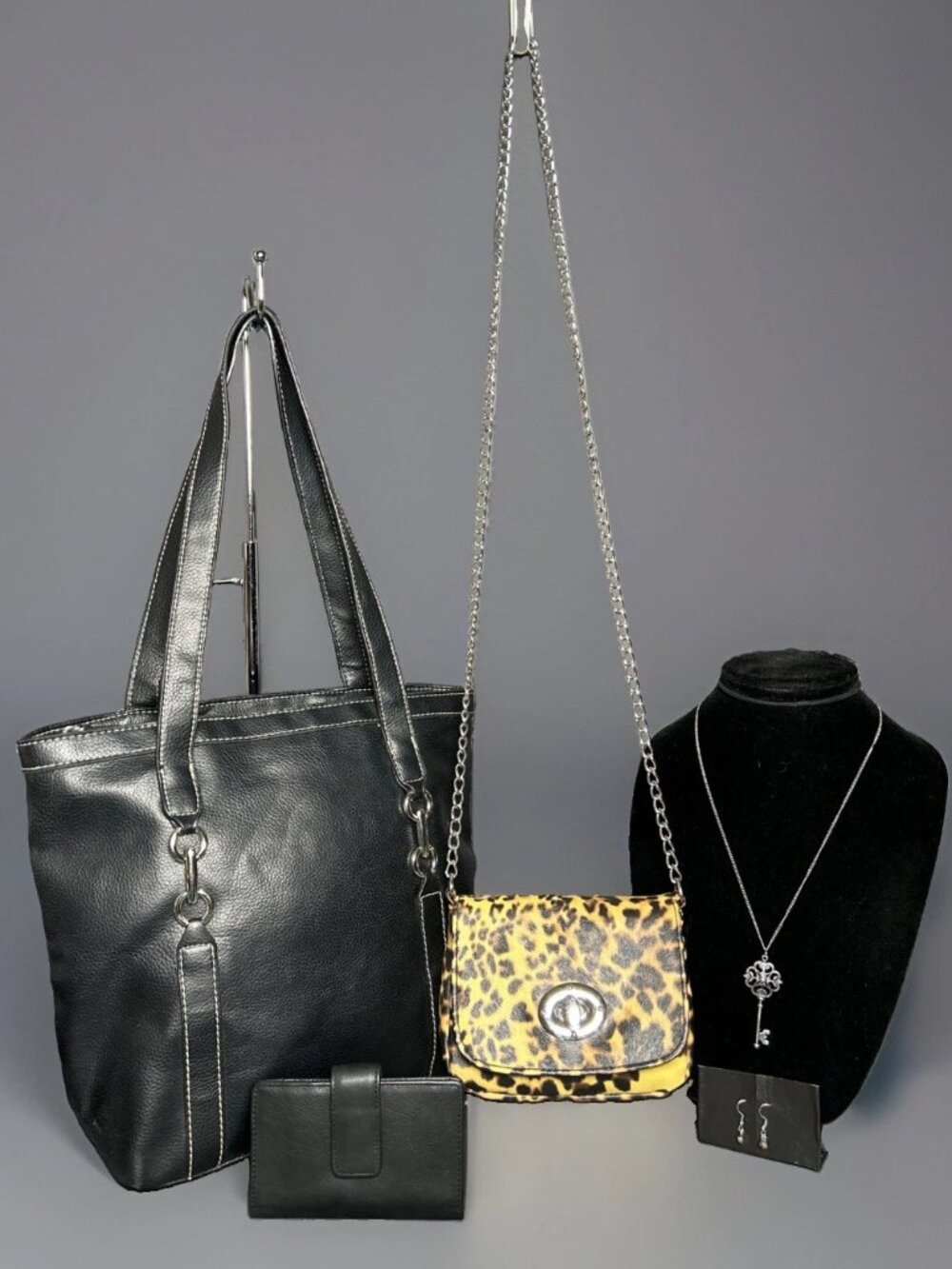 Wild & Chic 5 Pc Boutique Set Black Tote Leopard Crossbody Wallet Jewelry